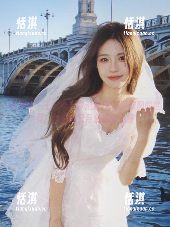 尤果网-王尔琳 尤果网 - 王尔琳带你走进JK写真原图的世界,体验视觉与情感的碰撞