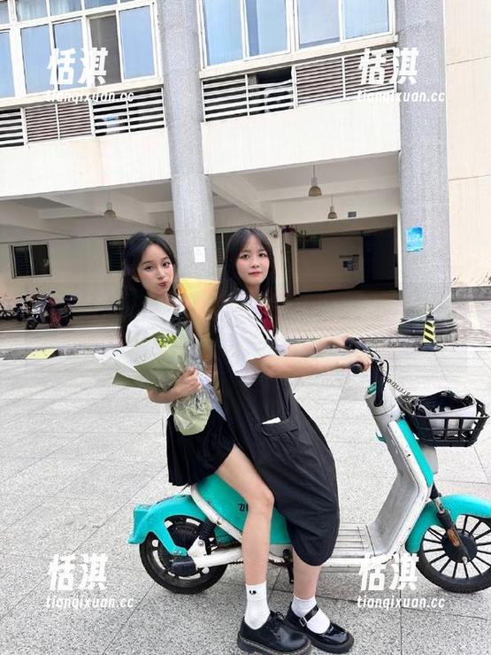 尤果网-白一晗 尤果网 - 自嘲与美丽共存:欣赏白一晗的白丝写真原图与套图!