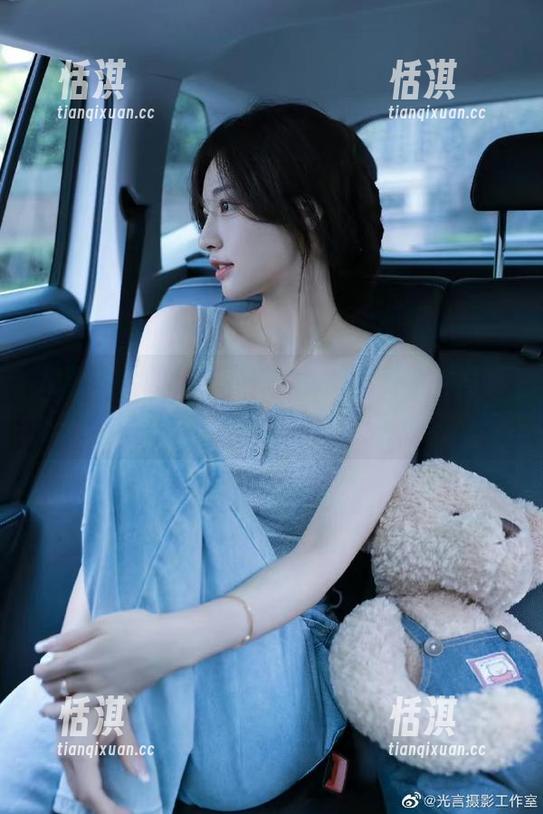 尤果网-陈宝拉 尤果网 - 超级可爱!高清陈宝拉女神写真合集,颜值爆表的精彩瞬间!