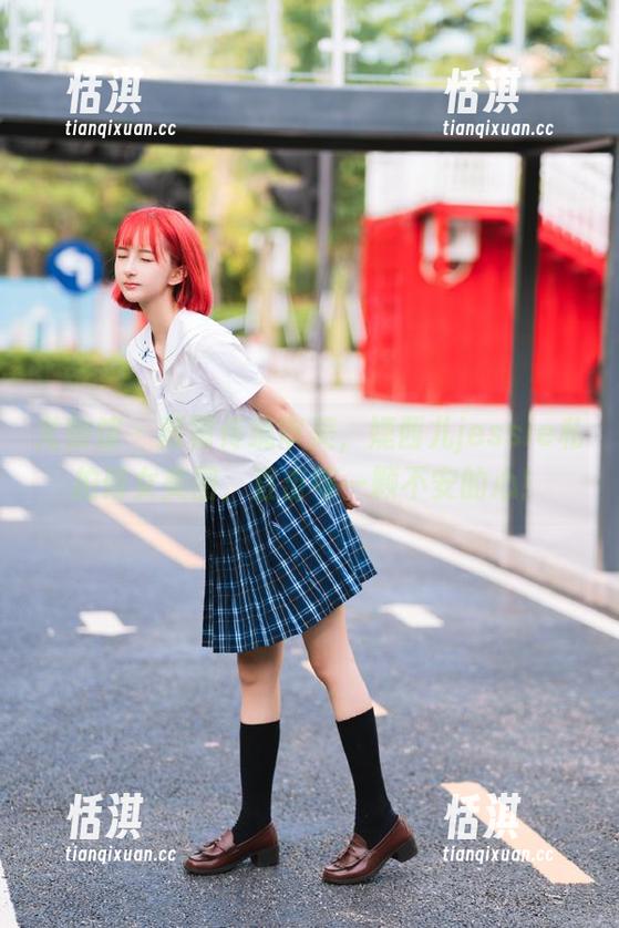 尤物馆 - 颠覆传统审美，婕西儿jessie私拍修女美图，直击每一颗不安的心！