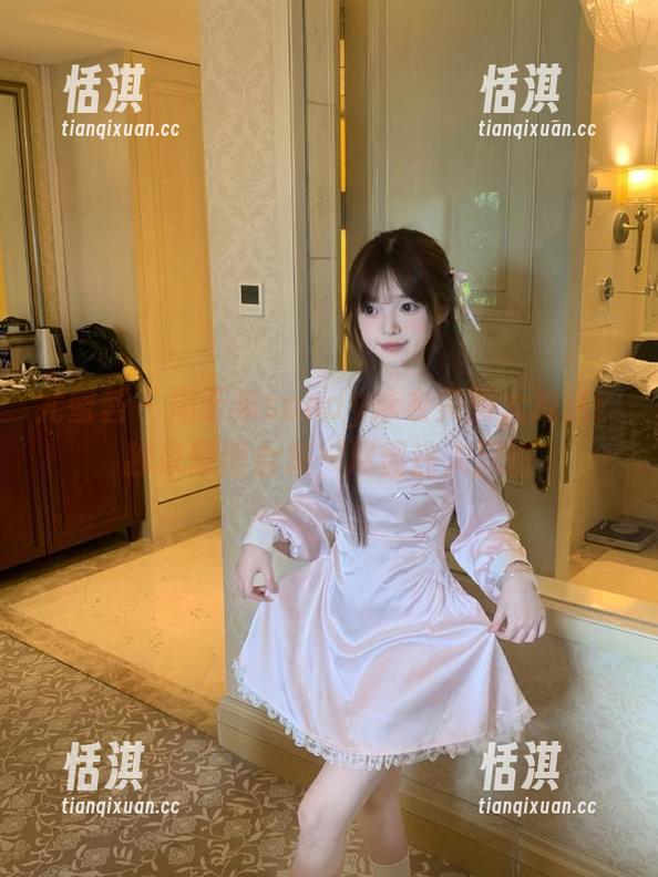 尤蜜荟-周于希sandy 尤蜜荟 - 周于希sandy泳衣美图大放送:独家原图合集,尽显迷人风情