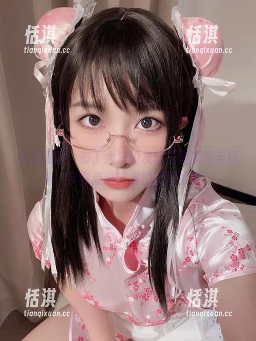 布丁大法 唯美如画,布丁大法的灰丝玉足原图与图包,带你走进艺术的无限可能!