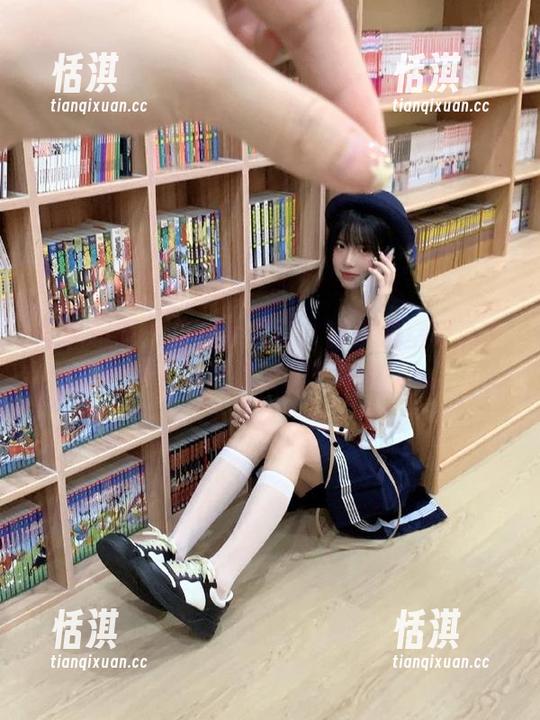 异思趣向 - 免费大放送：诗琪浴室写真合集，展现独特的艺术魅力