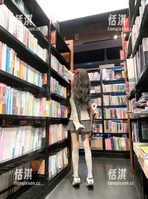 微密圈 - 最新图册：徐莉芝Booty在“女君的交接”中展现力量与柔美的结合