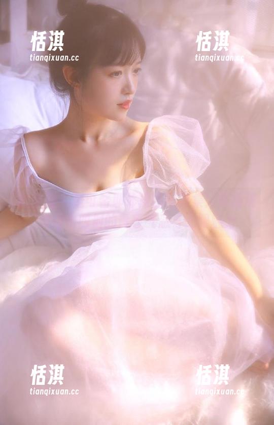 微密圈 - 是可馨耶体操服写真集：原图展现活力四射的青春气息与无限魅力