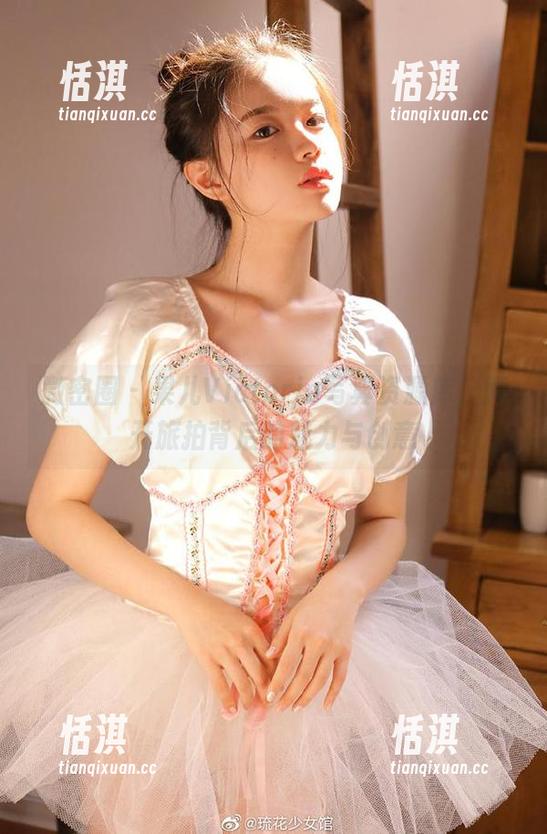 微密圈 - 果儿Victoria写真资源库，揭开旅拍背后的魅力与创意