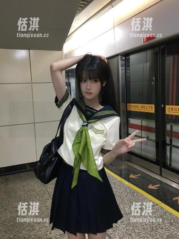 模范学院-唐琪儿Beauty 模范学院 - “唐琪儿Beauty学姐”写真作品大揭秘,畅游在视觉盛宴的海洋中!