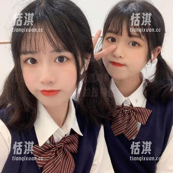 模范学院-小奶瓶呜呜 模范学院 - 精选小奶瓶呜呜的黑白美图,捕捉瞬间的独特情感
