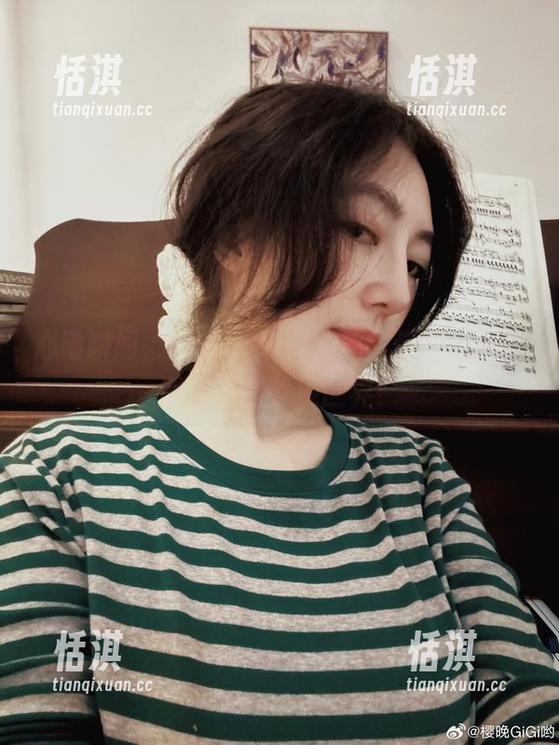 心动瞬间，樱晚gigi高清原图带你进入酒醒思忆的梦境世界！