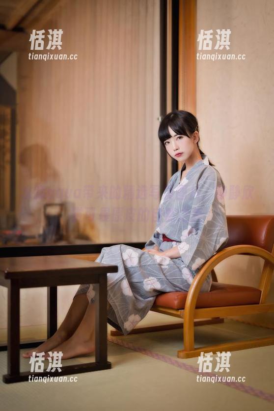 水淼aqua带来的精选写真图片，静静欣赏可畏原皮的自然之美