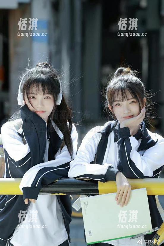 沈汝凡超哇塞 微密圈 - 全新在线发布:沈汝凡超哇塞的秘书主题写真,高清图片让你惊艳