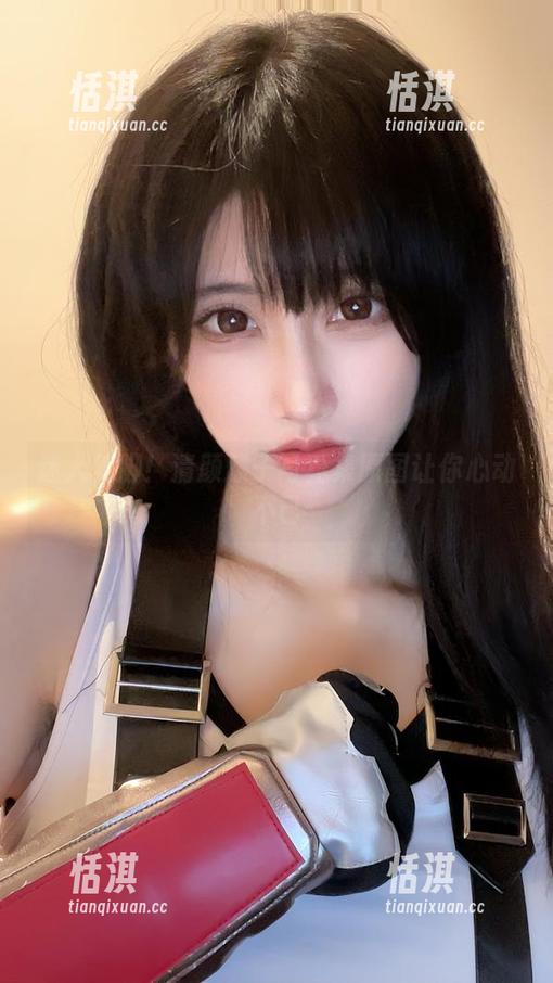 清颜颜子 迷人美脚!清颜颜子写真集原图让你心动不已