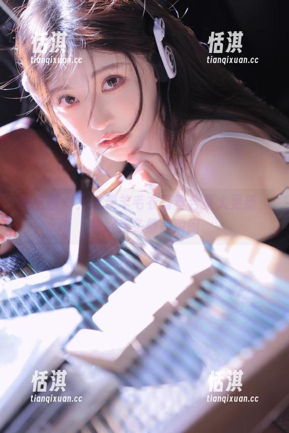 微密圈 - 火龙果羊毛衣写真合集大更新，捕捉秋冬最美瞬间