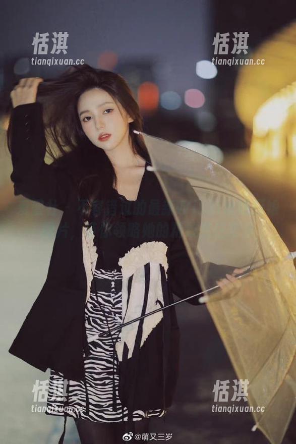 爱蜜社 - 不容错过的最新Winki丝姬厨娘图片，带你领略她的精致烹饪艺术