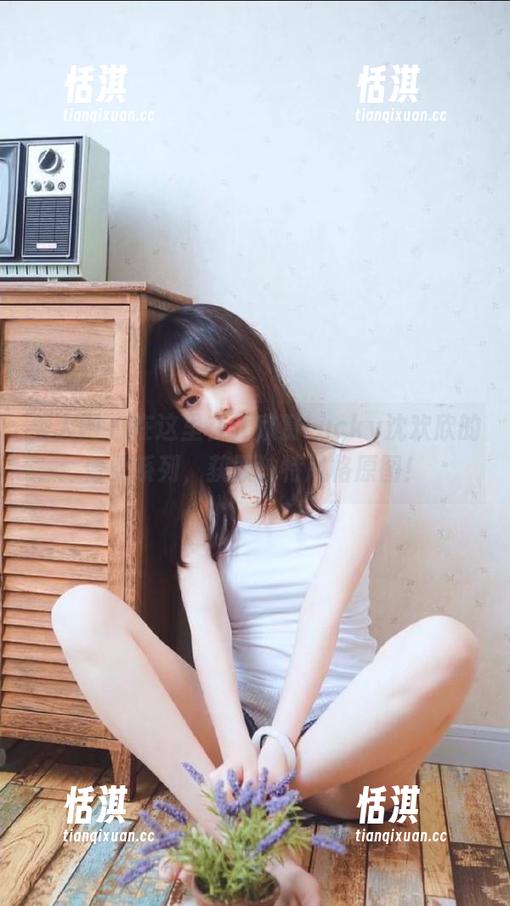 秀人网 - 在这里在线欣赏Lucky沈欢欣的修女系列，获取独特风格原图！