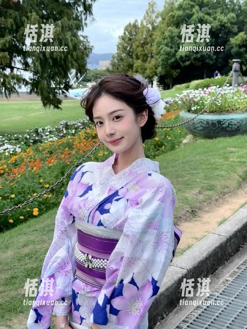 秀人网 - 冯木木的瑜伽写真，观看她展现的健康与优雅完美融合