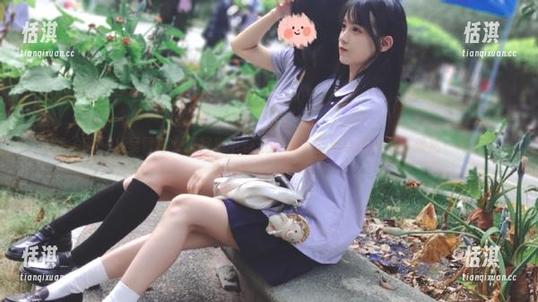 秀人网 - 从吴雪瑶女王写真中获取灵感，壁纸让你的屏幕焕然一新！