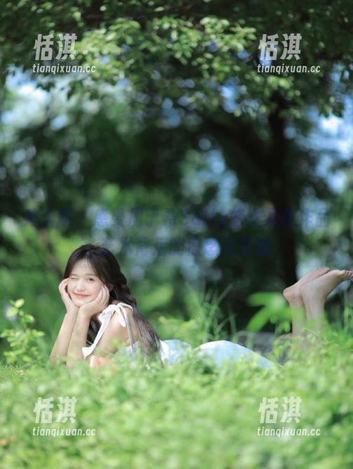 秀人网-周于希Sally 秀人网 - 感受周于希Sally修女写真作品:艺术背后的信念与灵魂