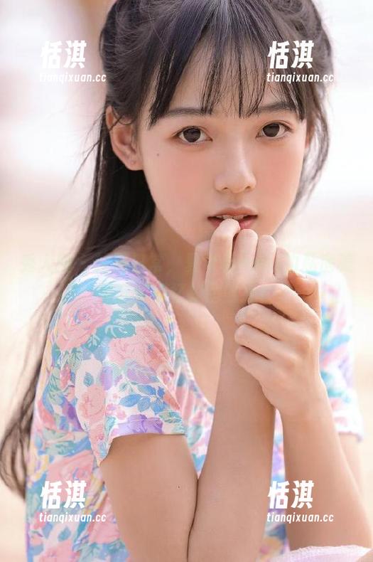 秀人网-夏可馨amii 秀人网 - 校服日常,夏可馨amii的私房美图带你回忆校园时光!