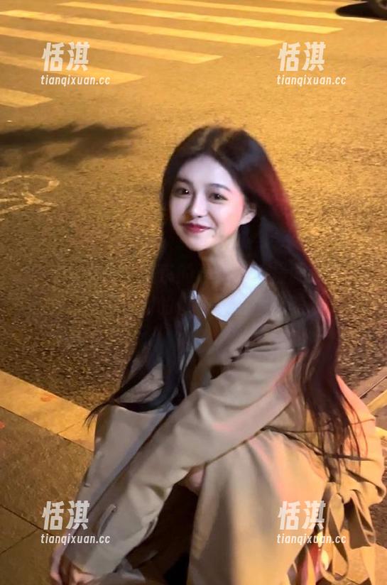 秀人网 - 大美媚京的无圣光体操服作品，捕捉瞬间的优雅与力量之美