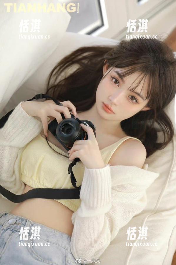 秀人网 - 奶喵喵独创礼服风格，图集中的写真让你眼前一亮