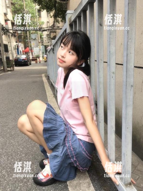 秀人网-娜娜baby 秀人网 - 让娜娜baby的红裙点亮你的视觉,图库分享尽显别样风采!