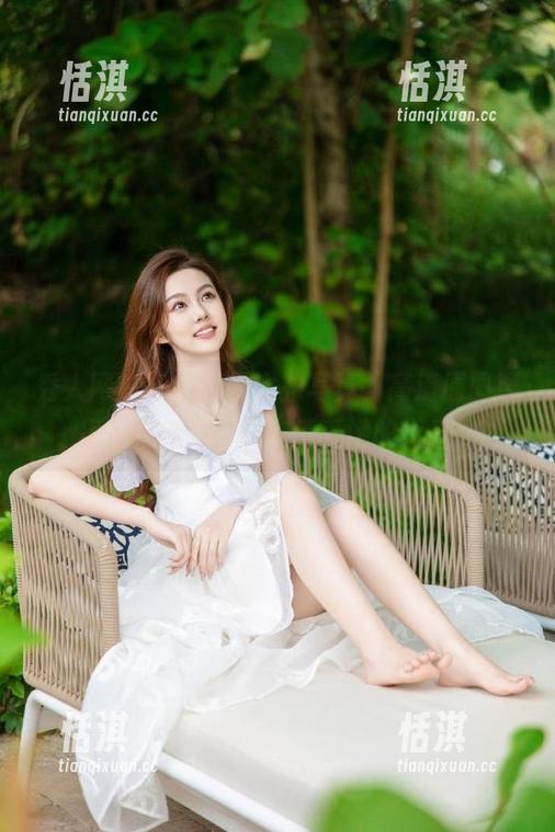 秀人网-小热巴 秀人网 - 小热巴的女孩写真,高清原图展现别样魅力,快来感受她的风采!