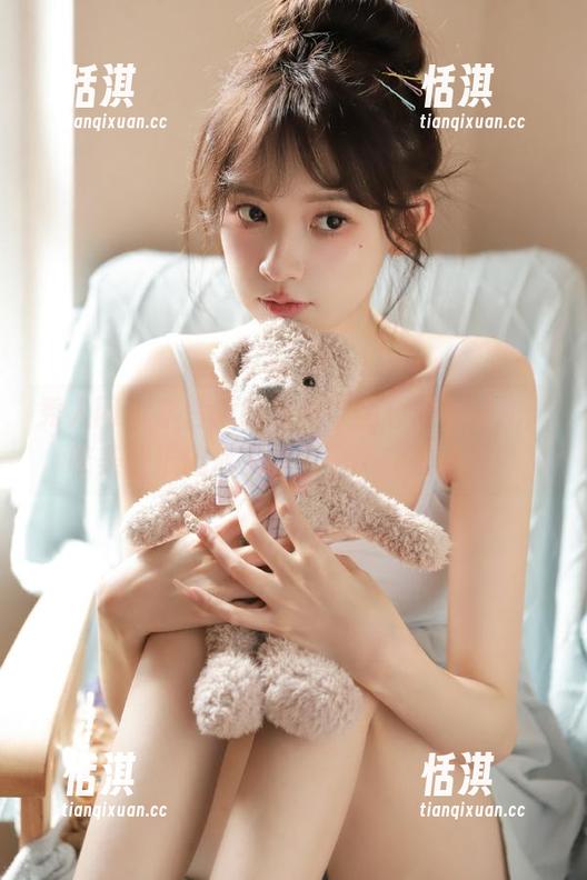 秀人网-李昔雨 秀人网 - 李昔雨的写真作品《裤里丝》,唯美壁纸让你沉醉其中的完美选择!