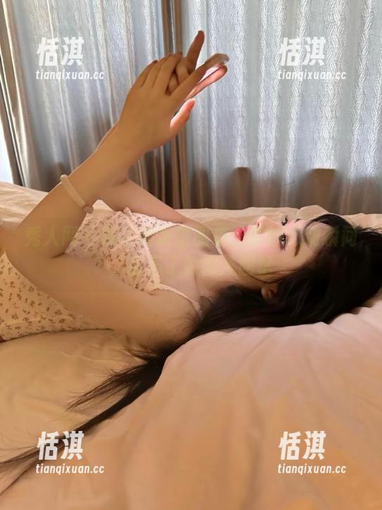 秀人网 - 樱井舞眼镜图集：你的心动瞬间，忘不了的精选回忆