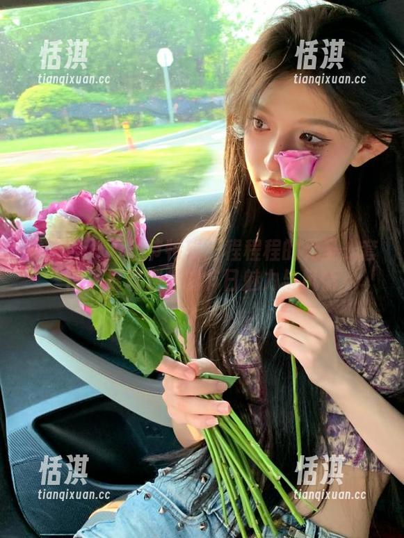 秀人网-程程程 秀人网 - 万圣节特辑:程程程的无圣光套图,展现别样的节日魅力与风情