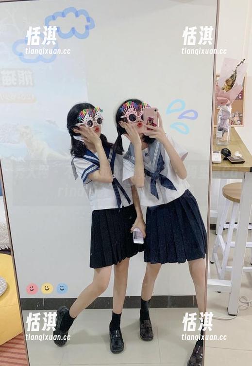 秀人网-绮里嘉Carina 秀人网 - 不容错过的视觉盛宴:绮里嘉Carina的教室定制图集精选