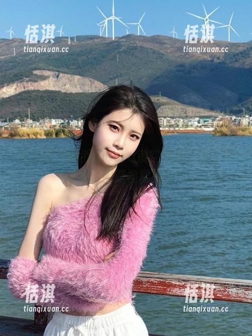秀人网 - 顾乔楠Cora镂空作品汇总，尽享免费图册视觉盛宴！