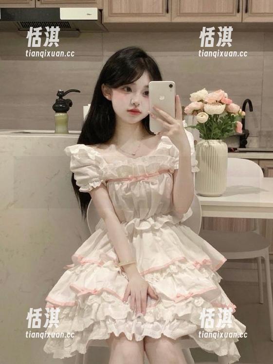 稚乖画册-赤西夜夜 稚乖画册 - 探索赤西夜夜天台图集,免费分享她独特的摄影魅力