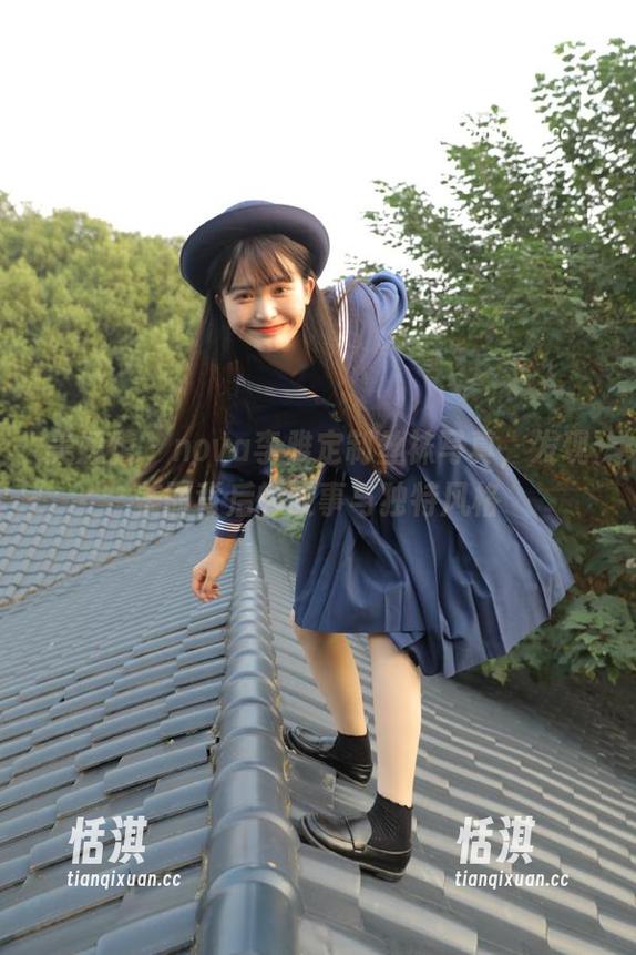 美媛馆 - nova李雅定制丝袜写真，发现美丽背后的故事与独特风格