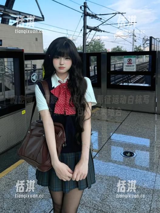 微密圈 - 探索运动时尚：葛征运动白袜写真合集与图包的完美结合