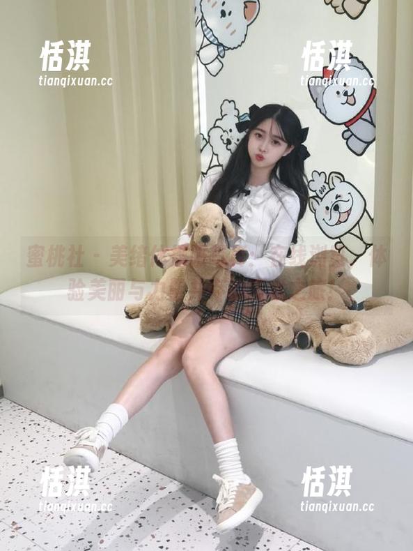 蜜桃社-美绪 蜜桃社 - 美绪体操服写真:在线浏览,体验美丽与力量并存的艺术之旅!