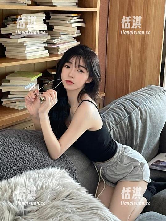 语画界 - 被徐莉芝Booty婚纱套图震撼！下载这组作品，仿佛置身梦境！