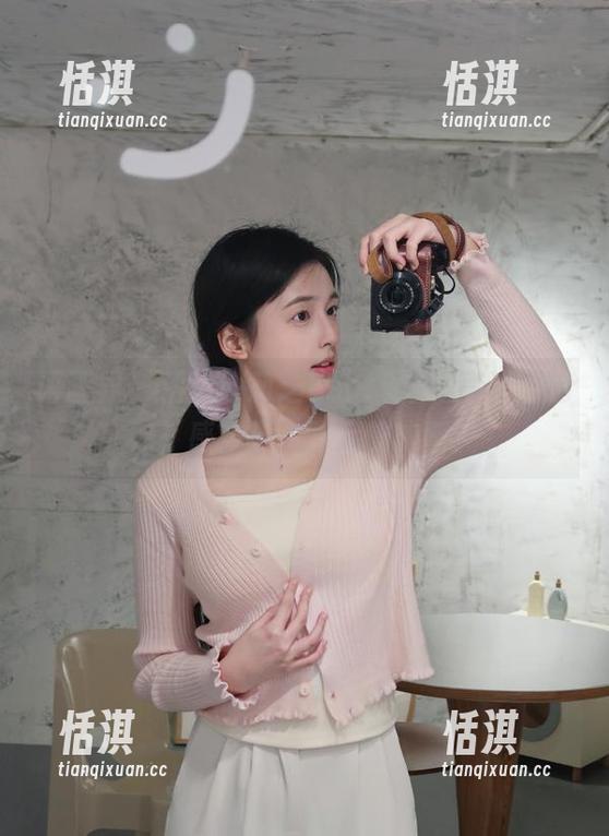 语画界 - 精选徐莉芝Booty姐姐高清图包，感受摄影背后的故事