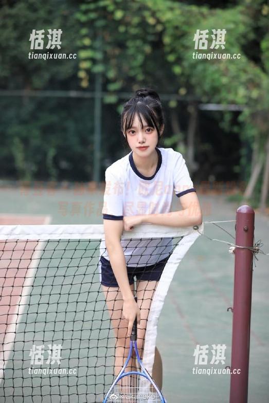 青豆客-欧尼anne 青豆客 - 独家发布!欧尼anne最新粉色写真作品,尽显时尚与优雅