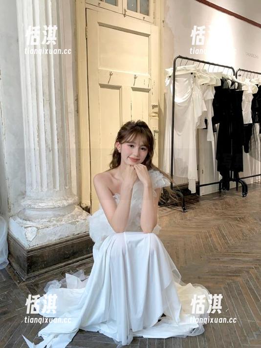 魅妍社 - 别错过！Jenny佳妮的秘书写真合集现已上线，快来下载品味优雅！