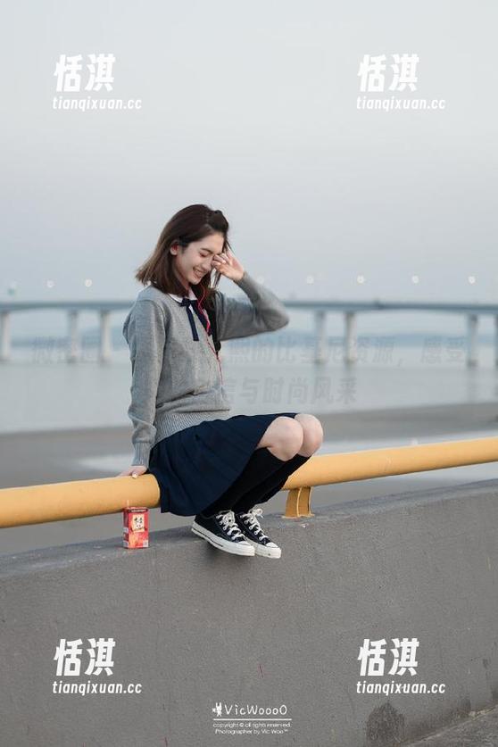 微密圈 - 探索黎允熙的比基尼资源，感受她的自信与时尚风采