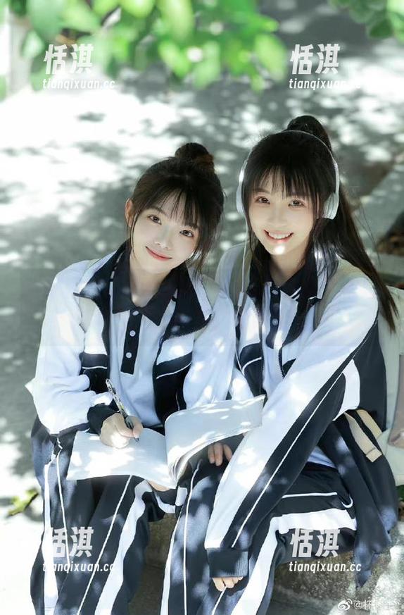 黎允熙 微密圈 - 在线发现黎允熙的圣诞女王主题,绝美图片尽在眼前